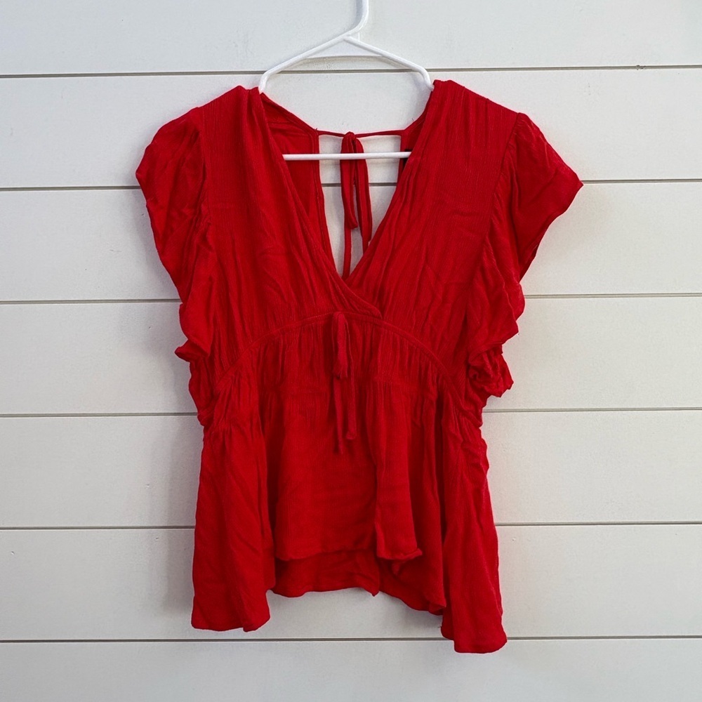 Tie-Back V-Neck Red Peplum Blouse